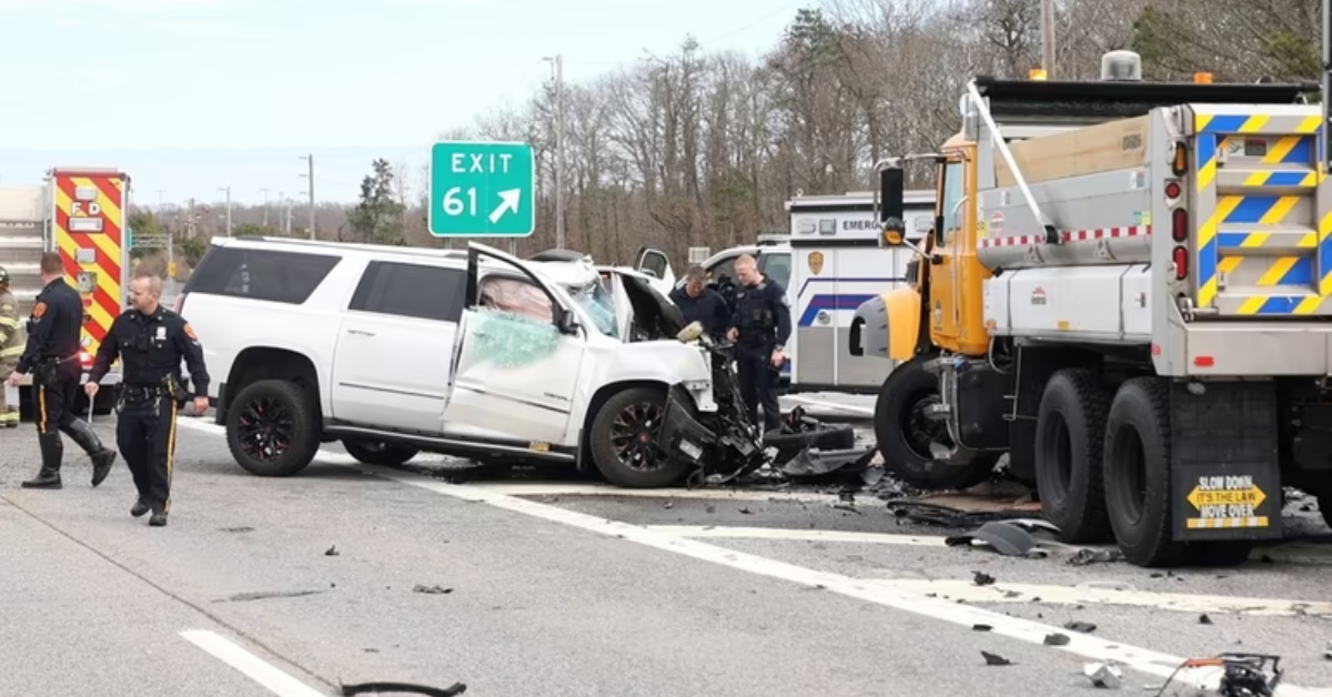 Body Found on Sunrise Highway Today: A Community in Shock